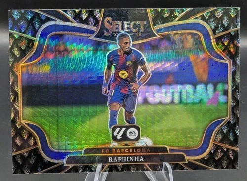 Raphinha 2025 Panini Select Black Dragon Scale Prizm /1