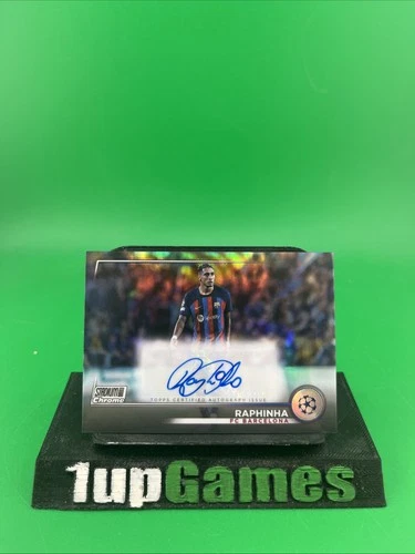 Raphinha 2023 Topps Stadium Club Chrome Refractor