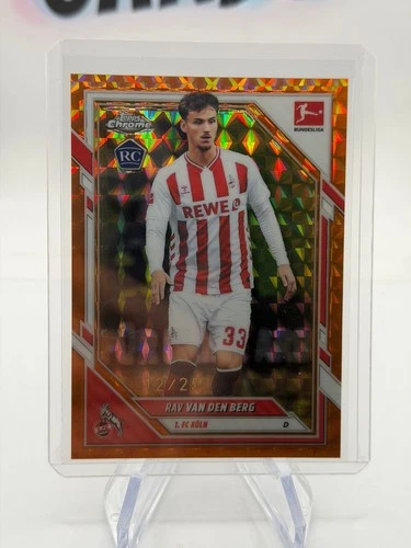 Rav van den Berg 2025 Topps Chrome Bundesliga Orange Geometrie /25