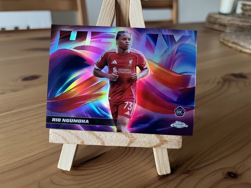 Rio Ngumoha 2025 Topps Chrome Helix