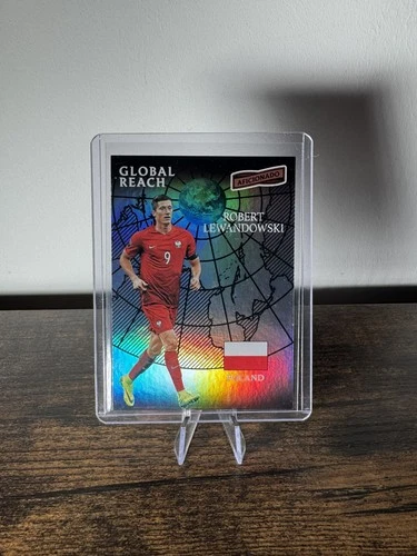 Robert Lewandowski 2016 Panini Aficionado