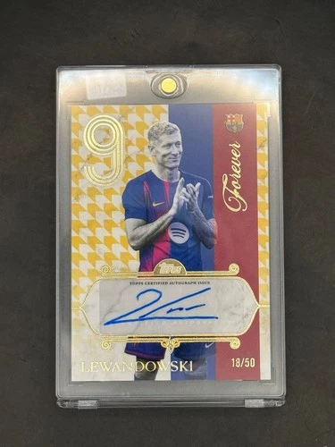 Robert Lewandowski 2025 Topps Barcelona Forever /50