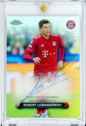 Robert Lewandowski 2021 Topps Bayern Munich Refractor /49