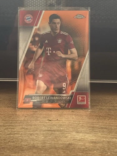 Robert Lewandowski 2020 Topps Chrome /25