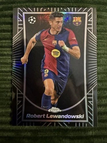 Robert Lewandowski 2024 Topps Chrome