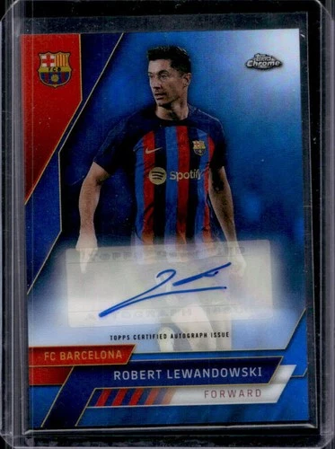 Robert Lewandowski 2022 Topps Chrome Blue Refractor /75