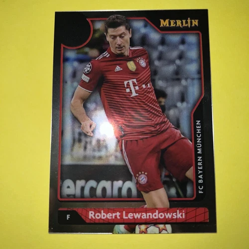 Robert Lewandowski 2022 Topps Chrome Merlin