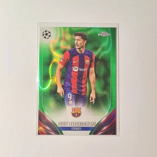 Robert Lewandowski 2023 Topps Chrome Neon Green Lava /11