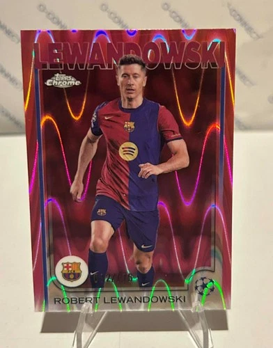 Robert Lewandowski 2025 Topps Chrome Pink Lava /175