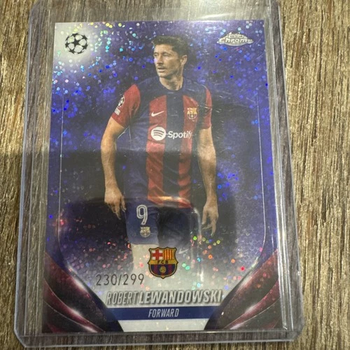Robert Lewandowski 2023 Topps Chrome Purple Refractor /299