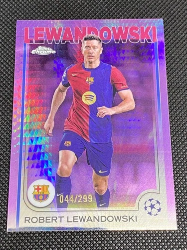 Robert Lewandowski 2024 Topps Chrome UEFA Purple /299