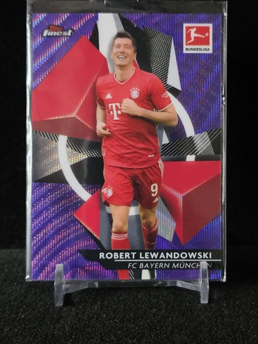 Robert Lewandowski 2021 Topps Chrome Violet Refractor /250