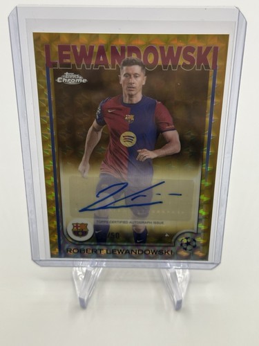 Robert Lewandowski 2024 Topps Cromo UEFA Oro Refractor /50