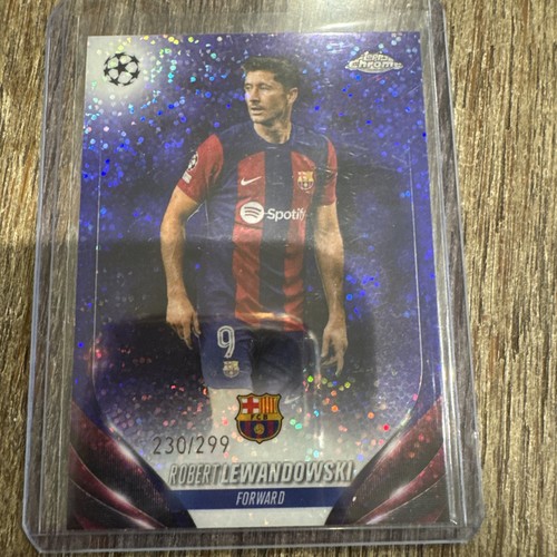 Robert Lewandowski 2023 Topps Cromo UEFA Purple Refractor /299