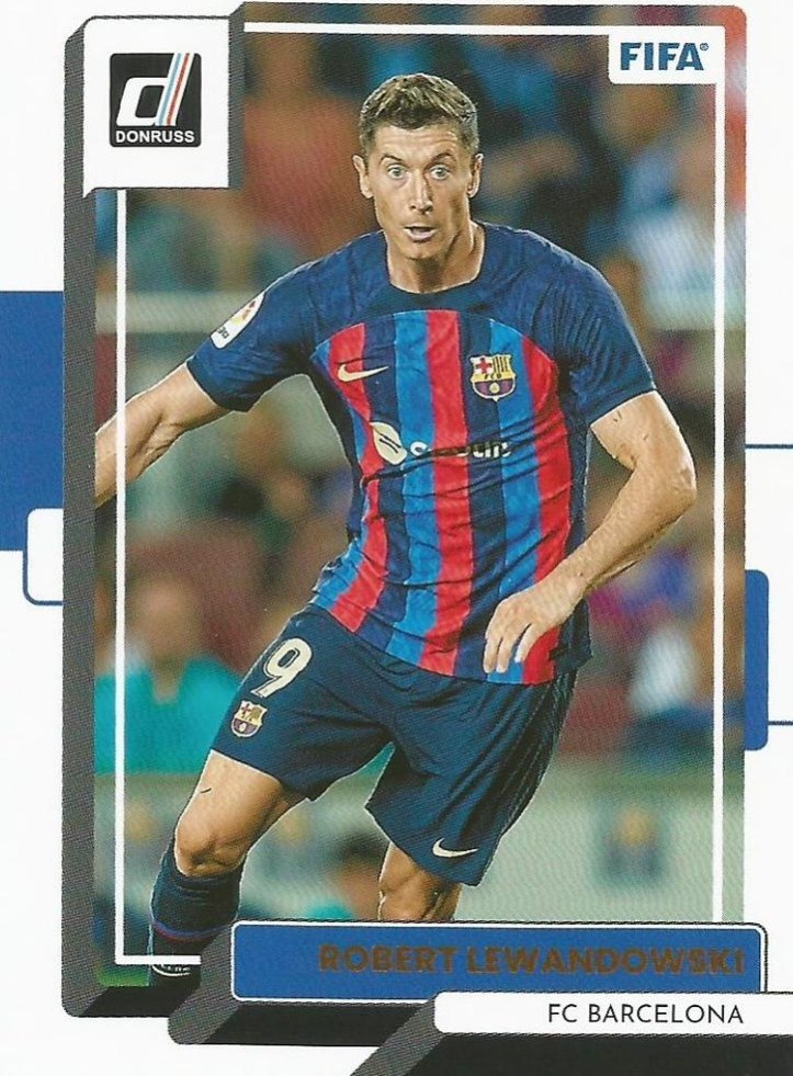 Robert Lewandowski 2022 Panini Donruss Soccer 9