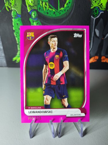 Robert Lewandowski 2025 Topps FC Barcelona Fan Set Pink /375
