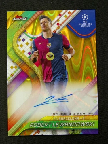 Robert Lewandowski 2024 Topps Finest Gold Raywave /50