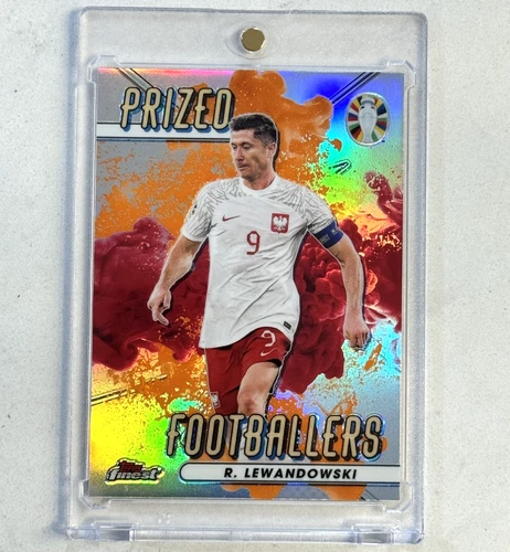 Robert Lewandowski 2023 Topps Finest Red Orange