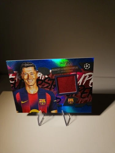 Robert Lewandowski 2025 Topps Flagship UEFA Blue /150