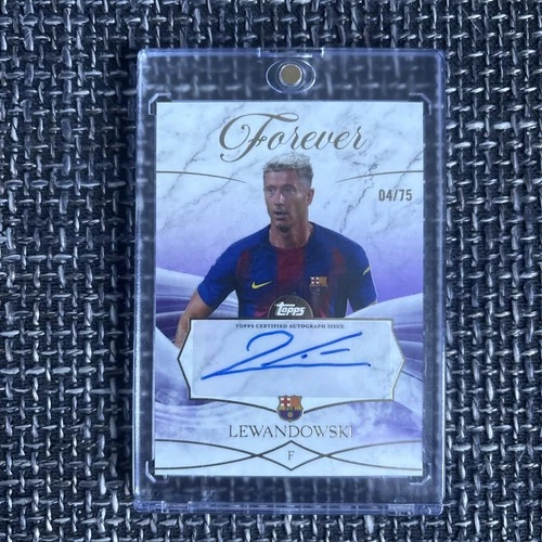Robert Lewandowski 2025 Topps Forever Purple /75
