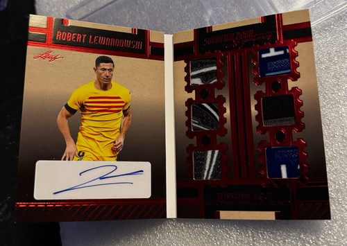 Robert Lewandowski 2023 Leaf History Book Red /3