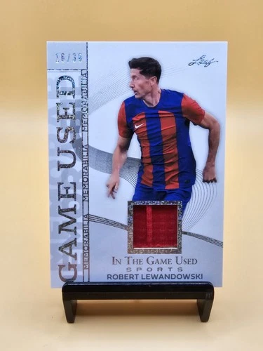 Robert Lewandowski 2025 Leaf In the Game /30
