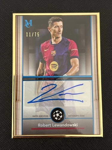 Robert Lewandowski 2024 Panini Museum Gold /75