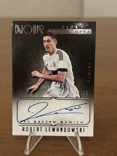 Robert Lewandowski 2016 Panini Noir 74/99