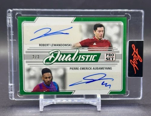 Robert Lewandowski & Pierre-Emerick Aubameyang 2022 Leaf Pro Set /3