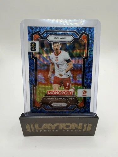 Robert Lewandowski 2026 Panini Prizm Blue Wave #84