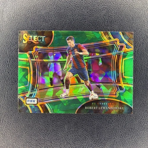 Robert Lewandowski 2023 Panini Prizm Green Ice