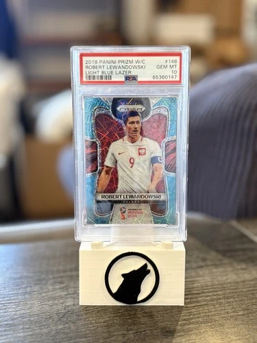 Robert Lewandowski 2018 Panini Prizm Light Blue Lazer