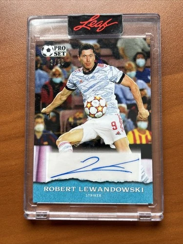 Robert Lewandowski 2022 Leaf Pro Set Blue /20