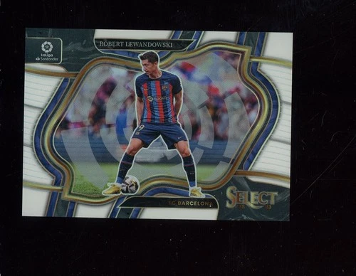 Robert Lewandowski 2022 Panini Select Blanco Prizm /20