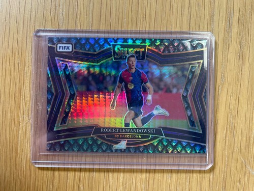 Robert Lewandowski 2024 Panini Select FIFA Dragon Scale /28