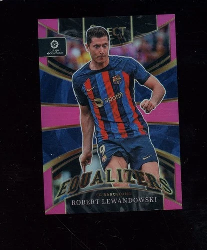 Robert Lewandowski 2023 Panini Select Pink Prizm /25