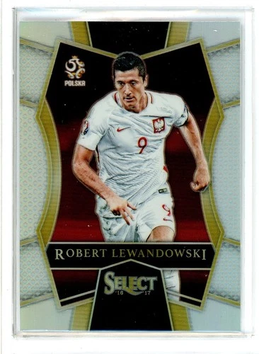 Robert Lewandowski 2017 Panini Select Silver Prizm