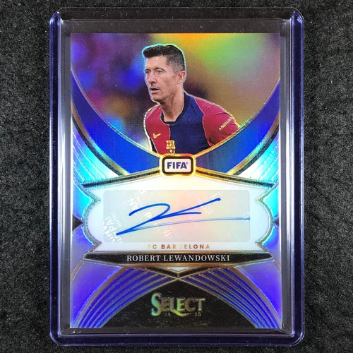 Robert Lewandowski 2024 Panini Select Silver Prizm