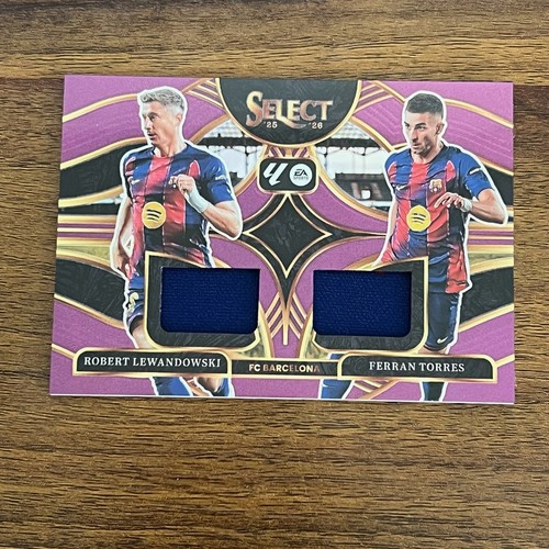 Robert Lewandowski 2025 Panini Select Viola /49