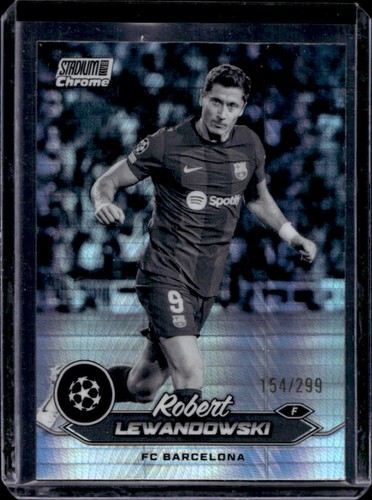 Robert Lewandowski 2024 Topps Stadium Club Black & White Refractor /299