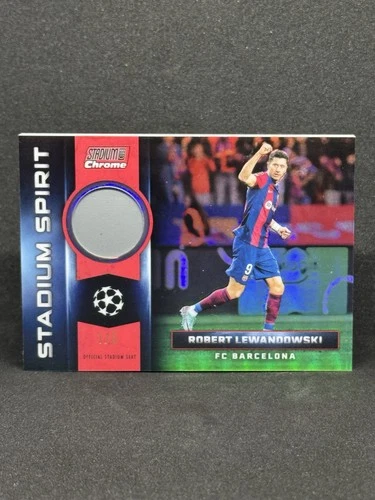 Robert Lewandowski 2023 Topps Stadium Club Chrome /5