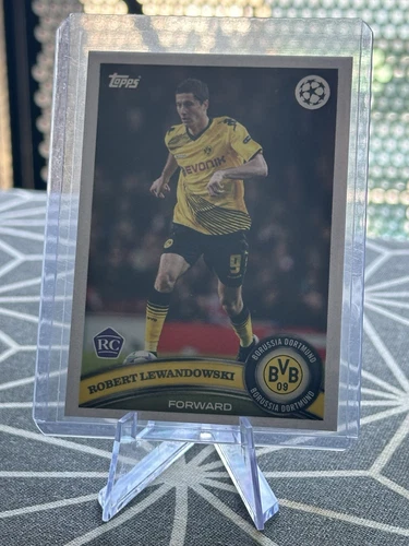 Robert Lewandowski 2025 Topps The Lost Rookie