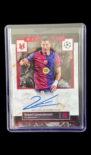 Robert Lewandowski 2024 Topps Museum UCC Red /25