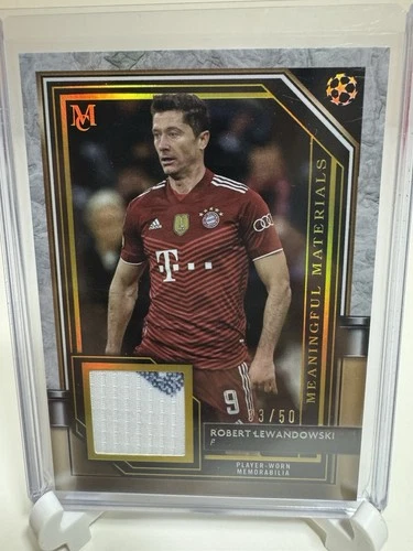 Robert Lewandowski 2022 Topps UCL Museum /50