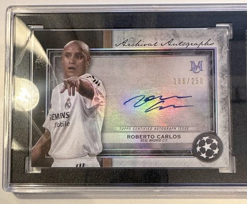 Roberto Carlos 2021 Topps Museum /250