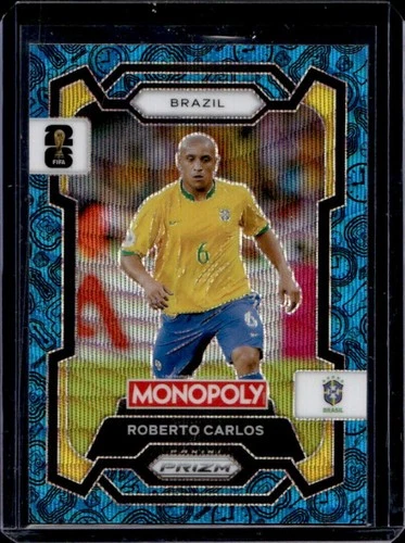 Roberto Carlos 2026 Panini Prizm Blue Wave #17