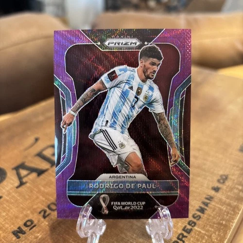 Rodrigo de Paul 2022 Panini Prizm World Cup Purple Wave /99