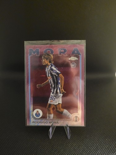 Rodrigo Mora 2024 Topps Chrome Magenta Shimmer