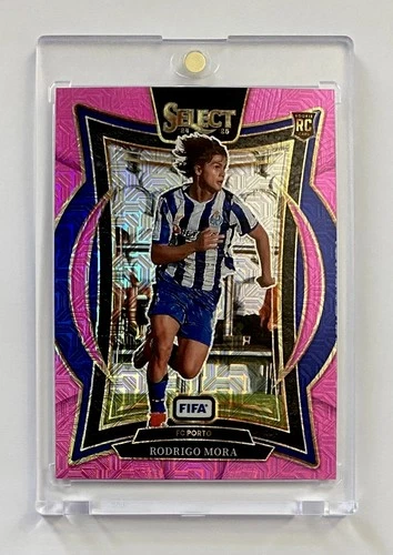 Rodrigo Mora 2024 Panini Select FIFA Pink Mojo 133/299