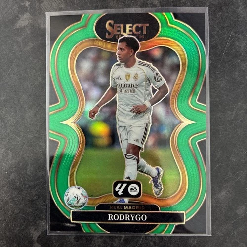 Rodrygo 2023 Panini Select Green Prizm /5